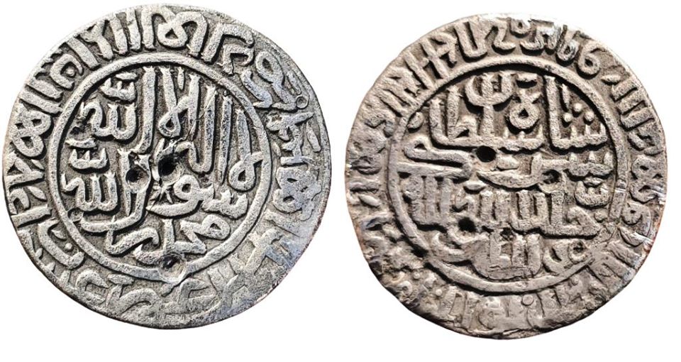 delhi-sultan-sher-shah-suri-rare-silver-tanka-mint-ujjain.jpg Delhi Sultan ; Sher Shah Suri ; RARE Silver Tanka ; Mint : Ujjain ; AH 949