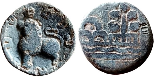 Ancient ; Kumaras of Karhad - Kumara Isamula (c.60-80 AD), lead coin in 'Junnar lion' type ; unlisted in major publications ; Weight : 10.23 Grams Obv: Maned lion standing facing left; Brahmi legend Kumarasa around. Rev: Three-arched hill and