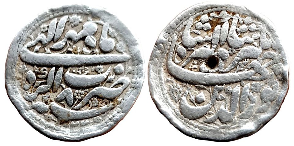 mughal-jahangir-rare-silver-rupee-mint-agra-full-mint-illahi-month-mihr.jpg Mughal ; jahangir ; RARE Silver Rupee ; Mint ; AGRA ( Full Mint ) ; 1023 AH ; RY 7 Illahi Month ; Mihr ( Full Month )