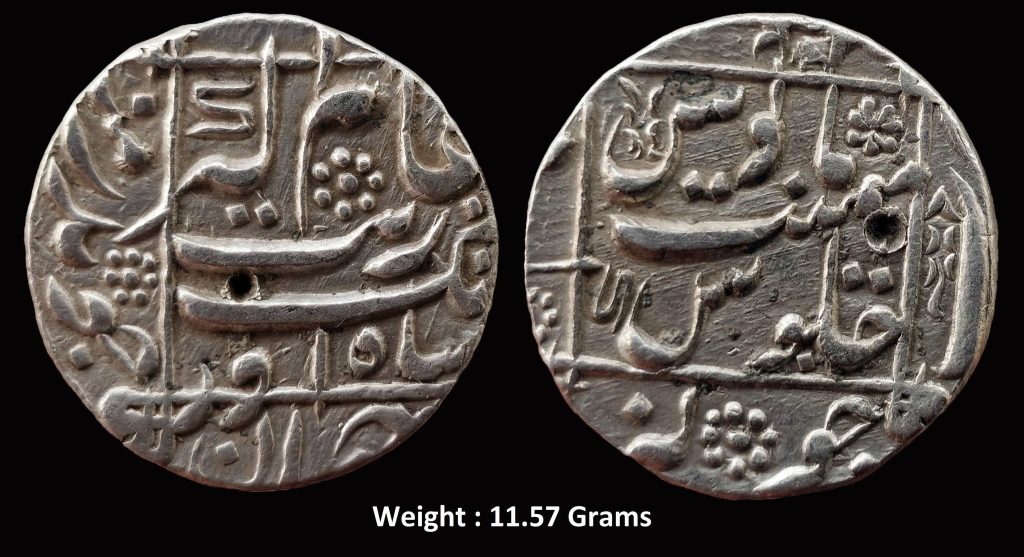 Mughal ; Aurangzeb Alamgir (AH 1068-1118 /1658-1707 AD) ; Junagadh Mint ; Silver Rupee ; RY 15 ; "Badr Munir" Couplet